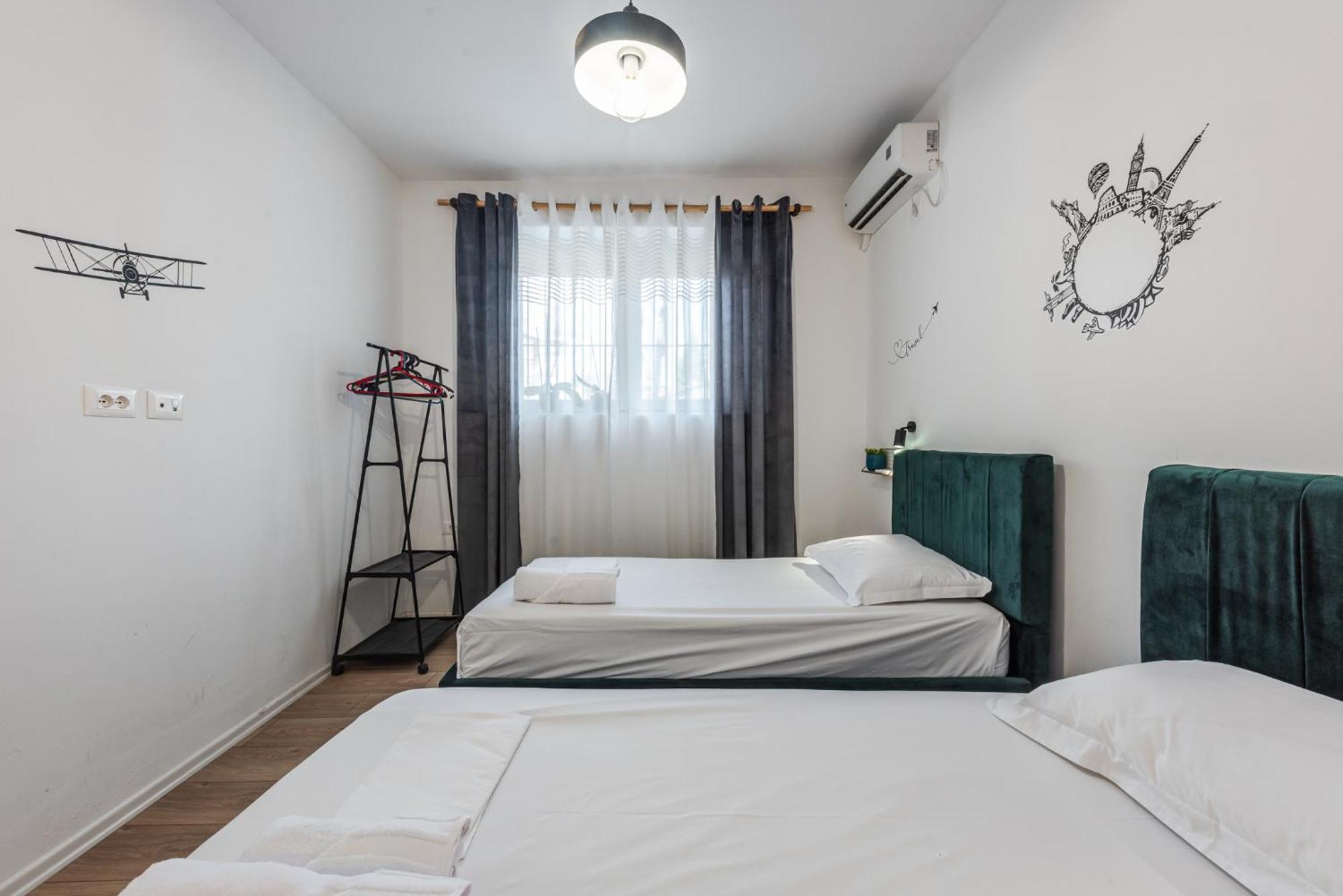 Noir Apartment By Kondo Stays Tirana Exteriér fotografie