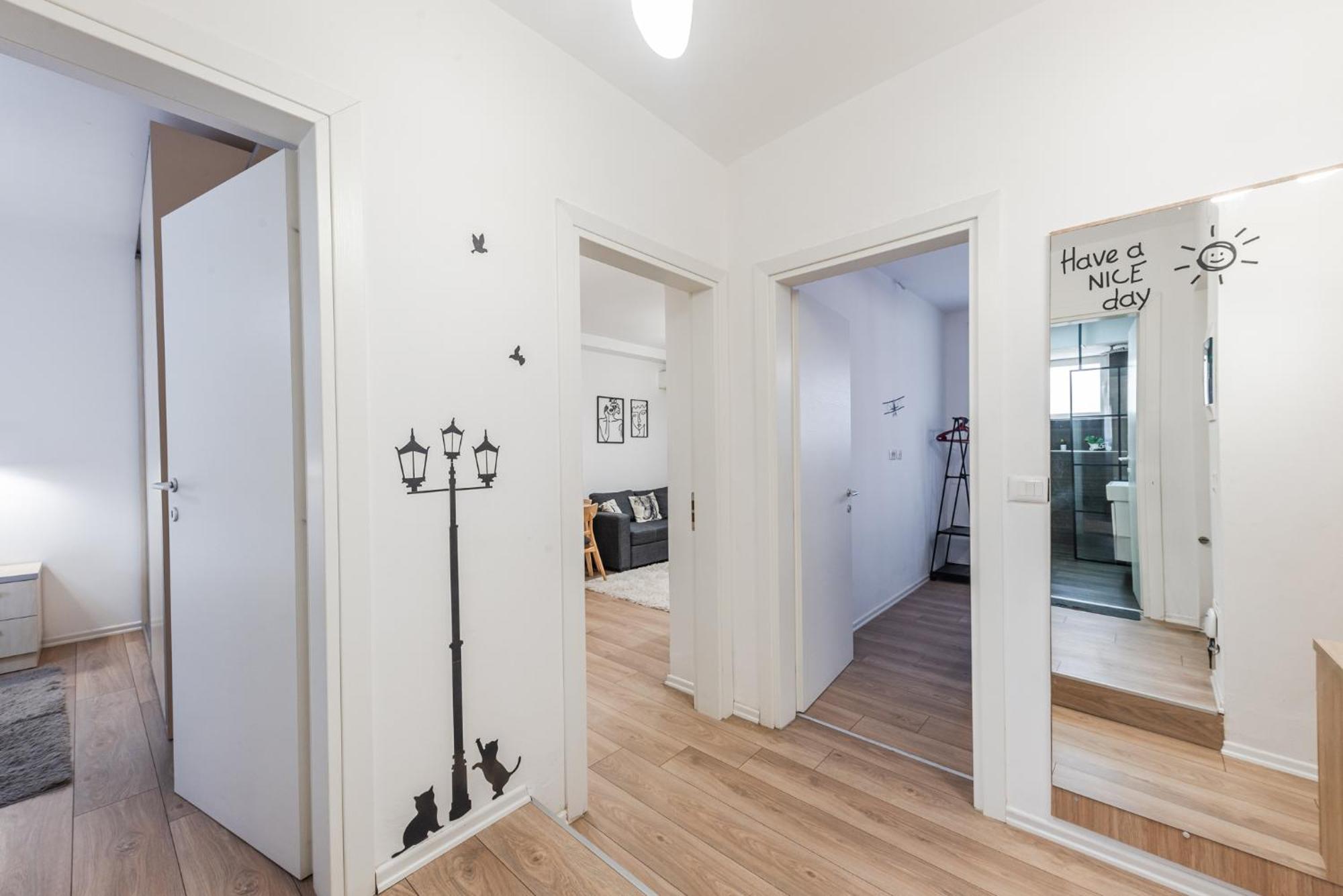 Noir Apartment By Kondo Stays Tirana Exteriér fotografie