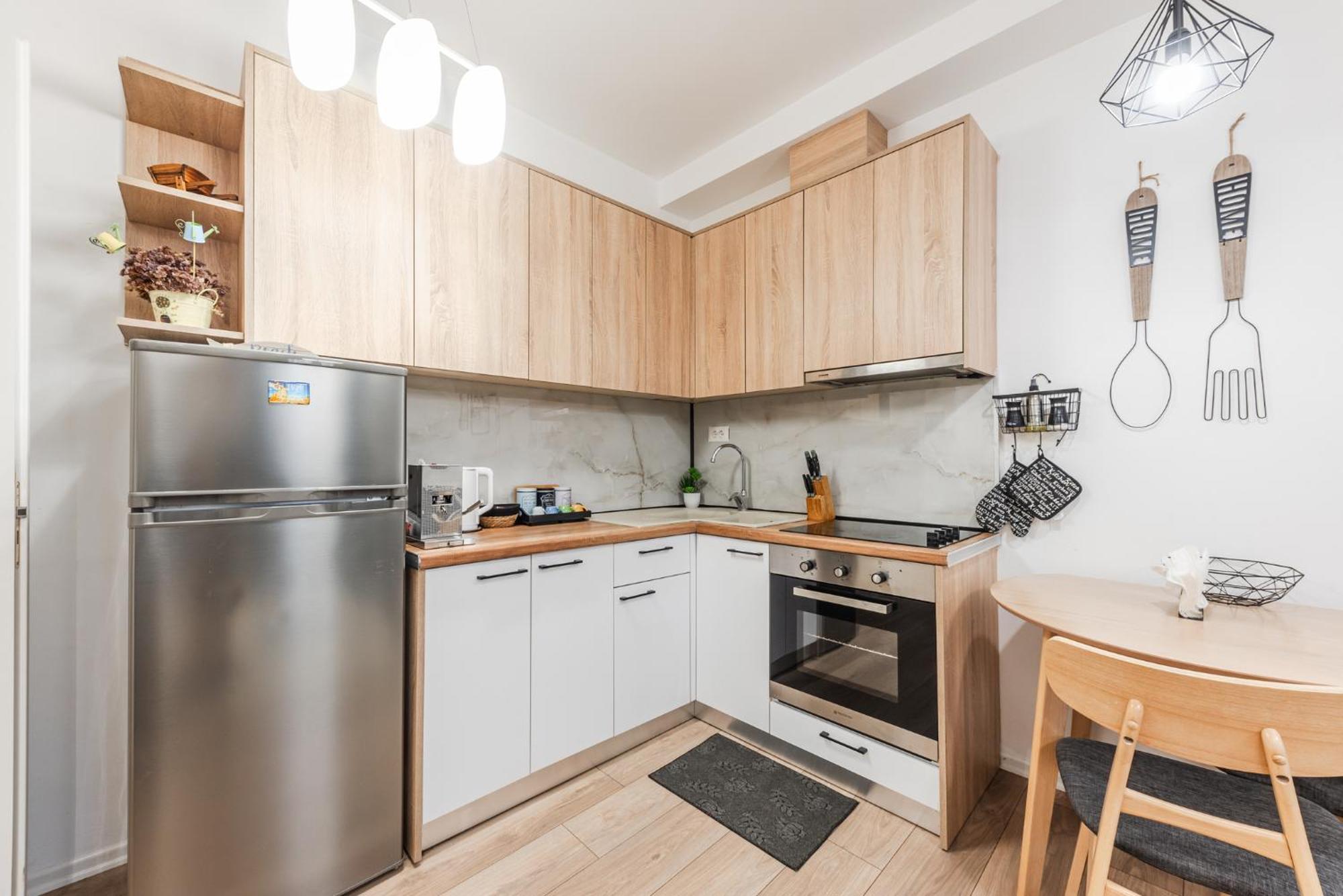 Noir Apartment By Kondo Stays Tirana Exteriér fotografie