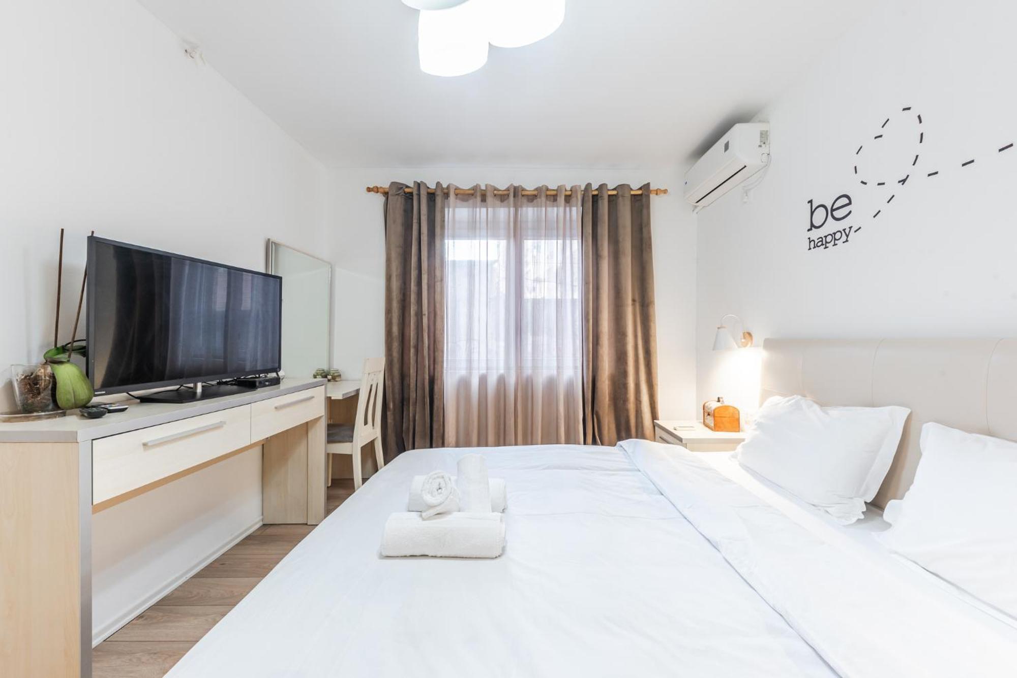 Noir Apartment By Kondo Stays Tirana Exteriér fotografie