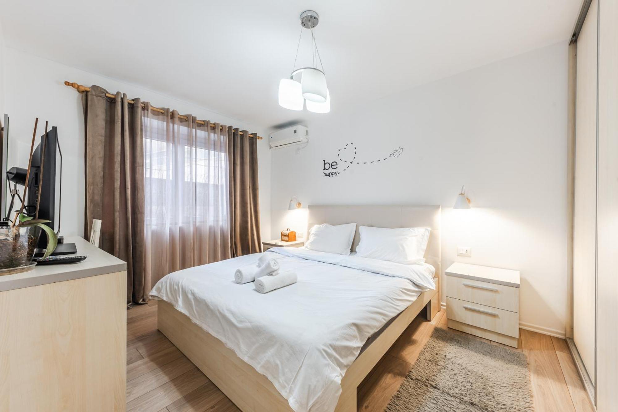 Noir Apartment By Kondo Stays Tirana Exteriér fotografie